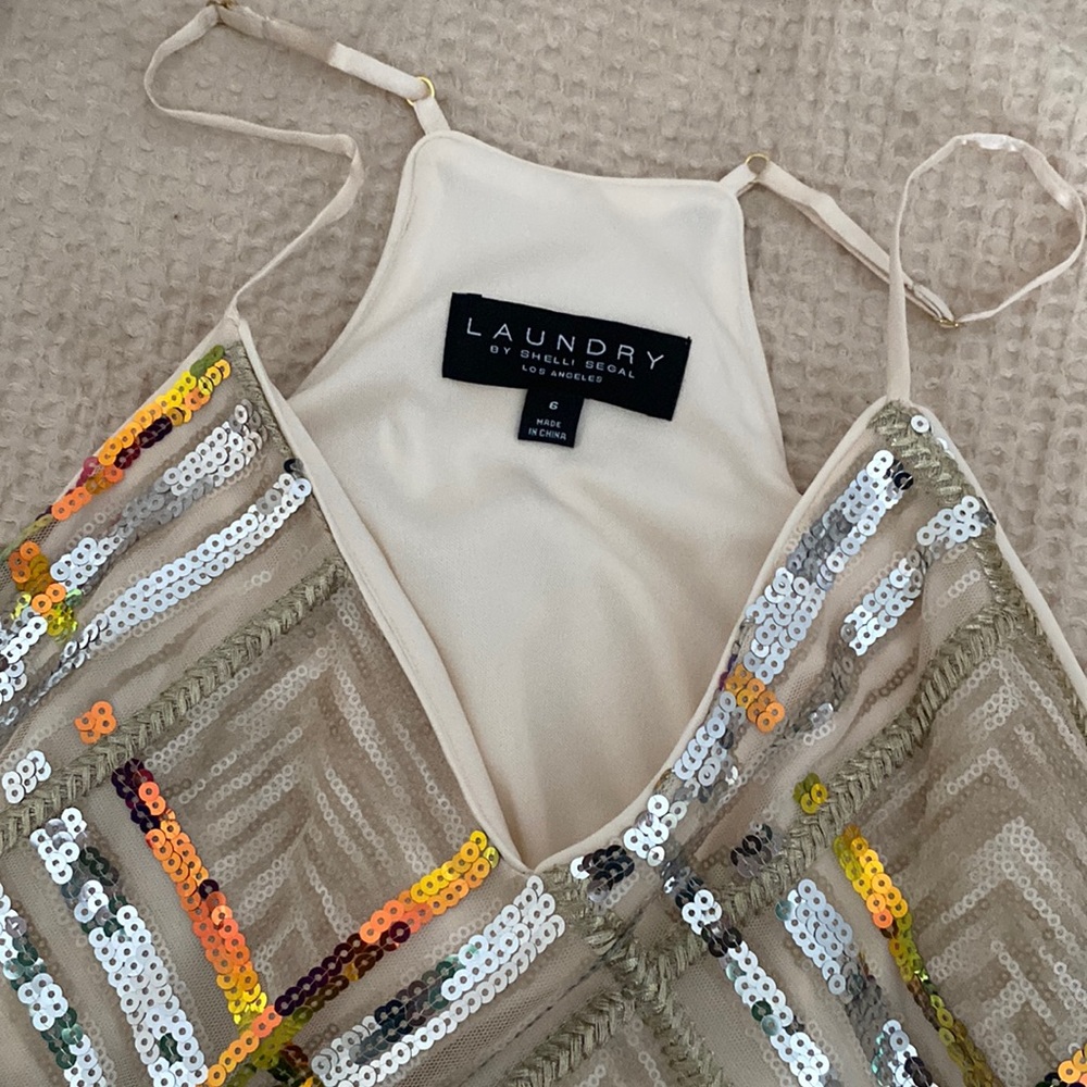Laundry sequence mini dress. Lined with shelf bra. Never worn.